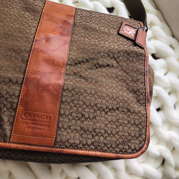 Coach Large Mini Signature Tote Khaki Tan Canvas Jacquard and Leather - Picture 7 of 16